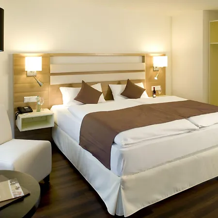 Goldener Knopf Hotel