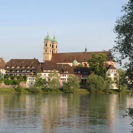 Hotel Goldener Knopf 4*