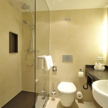 Goldener Knopf Hotel 4*