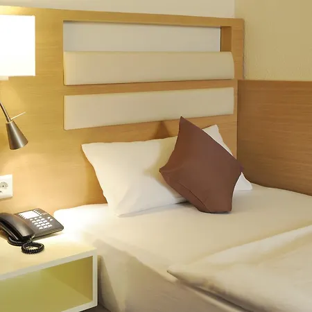 Goldener Knopf 4* 巴特塞京根