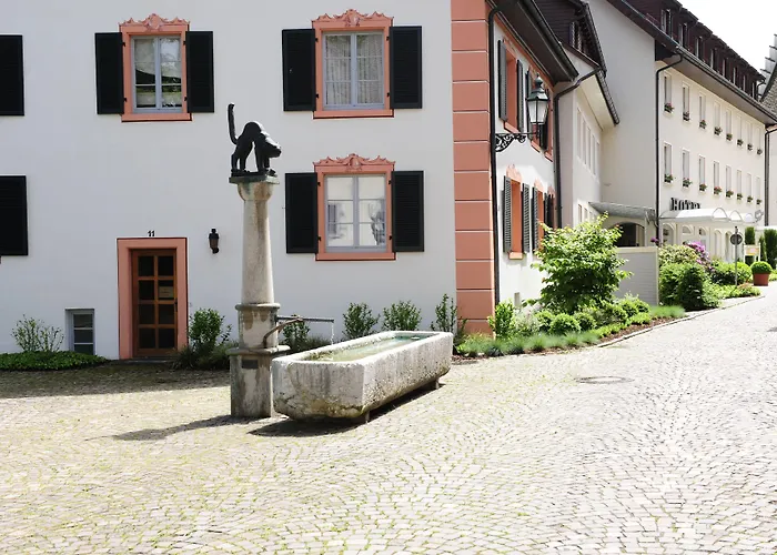 Hotel Goldener Knopf 4*