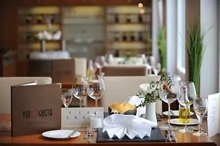 Goldener Knopf Hotel 4*