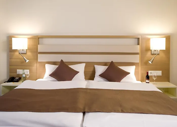 Goldener Knopf Hotel 4*